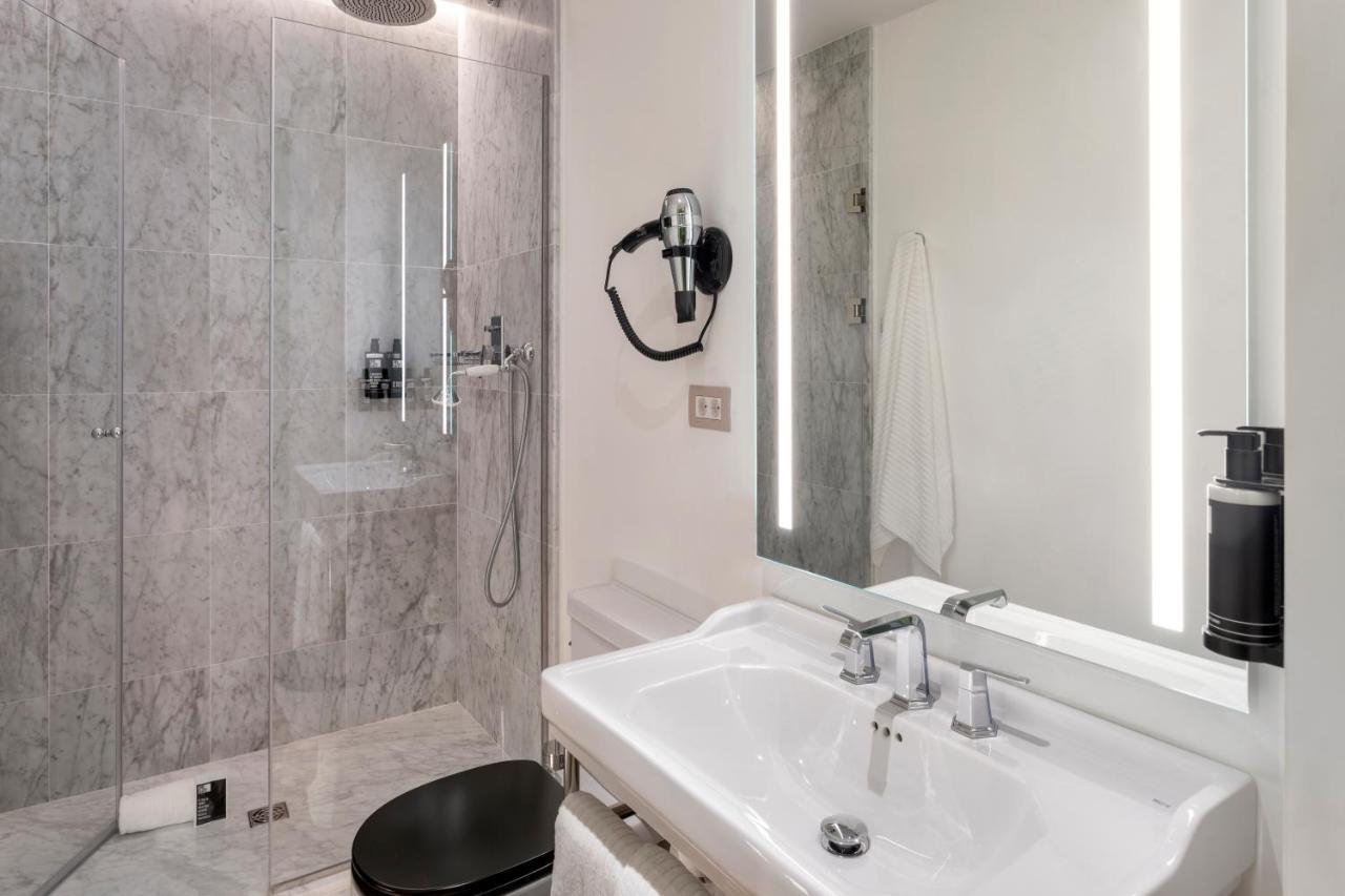 One Shot Arago Hotel Barcellona